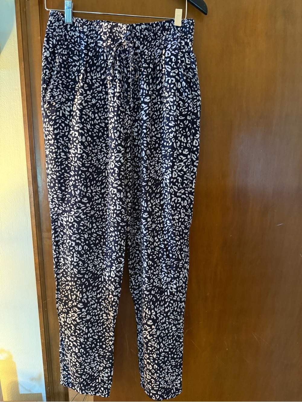 Julia Women's Black and White Printed Pull-On Pants